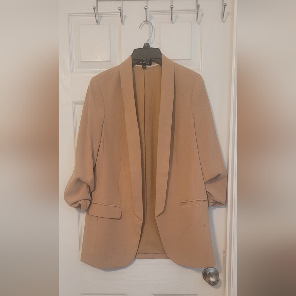 Express boyfriend blazer ruched sleeves